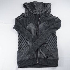LULULEMON ATHLETICA WOMAN'S  SWEATER HOODIE, FULL ZIPER  COTTON SIZE 8